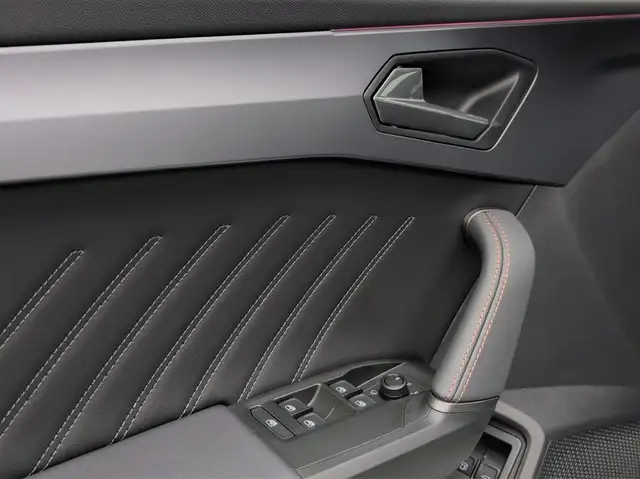 Cupra Leon view 12