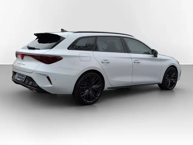Cupra Leon view 5