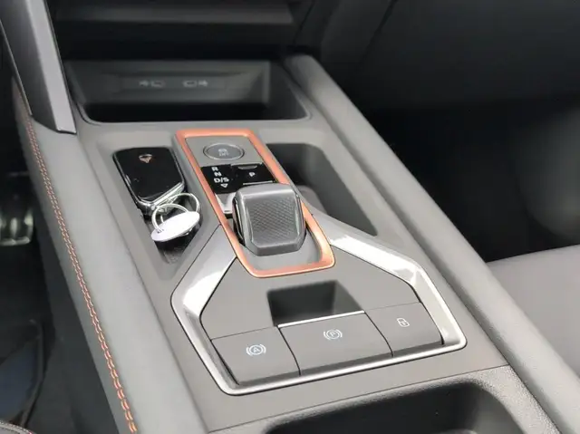 Cupra Leon view 15