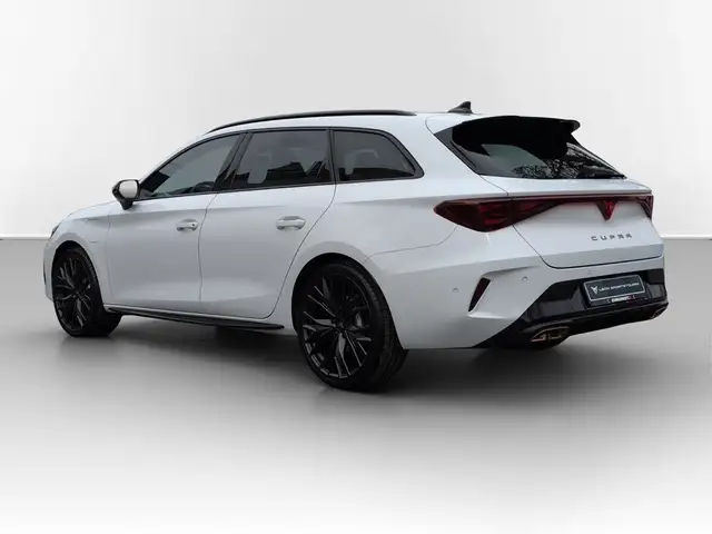 Cupra Leon view 7
