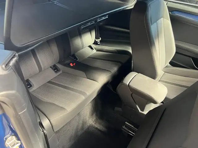 Volkswagen T-Roc view 15
