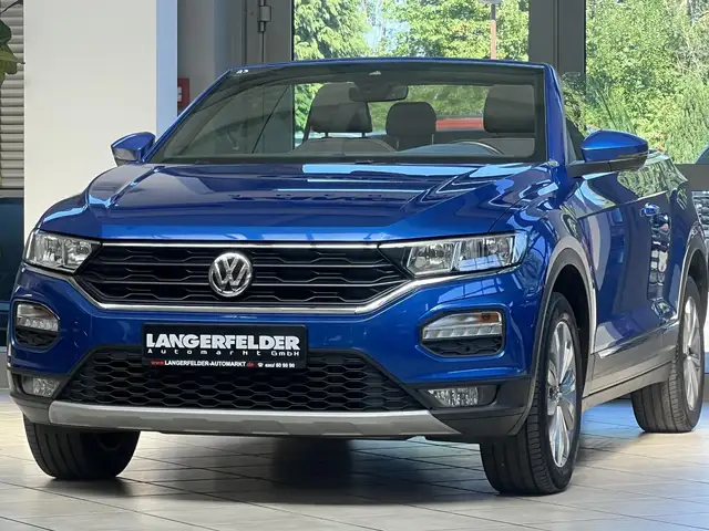 Volkswagen T-Roc view 9