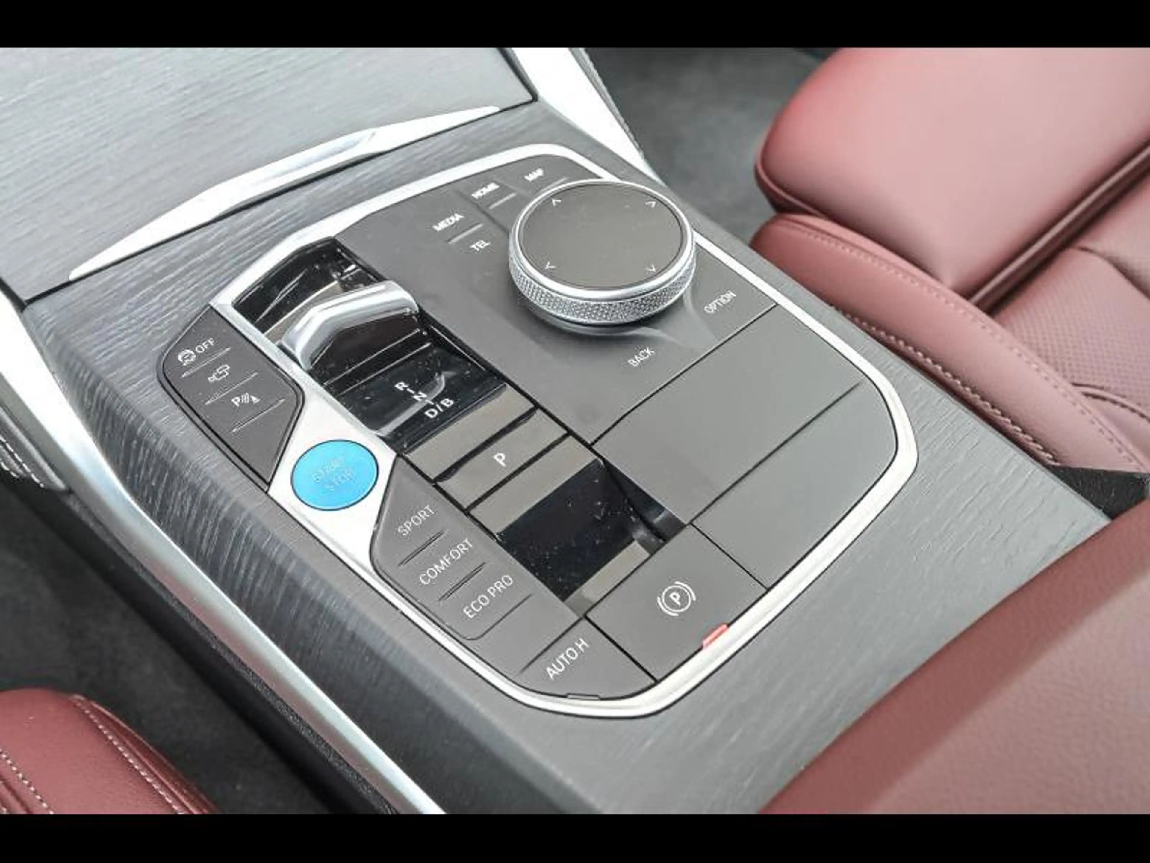 BMW i4 M50 xDrive M Sportpakket Pro Gratis BMW Wallbox — photo 11