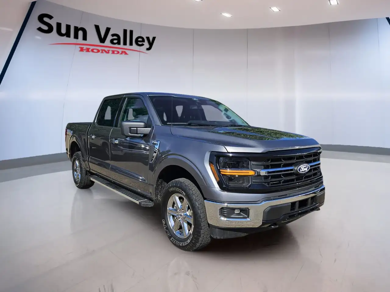 2024 Ford F 150 XLT — photo 1