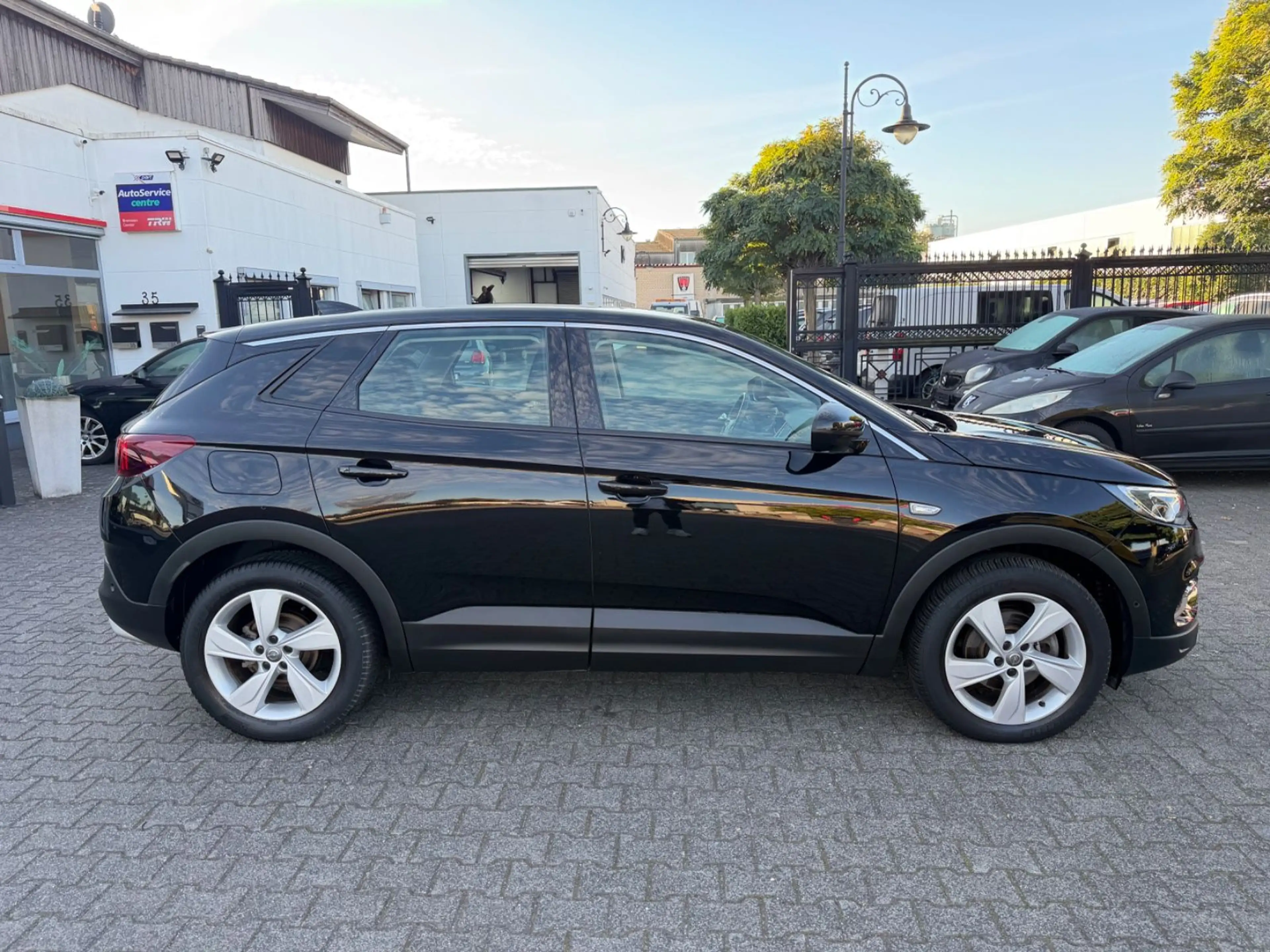 Opel Grandland X Innovation — photo 7