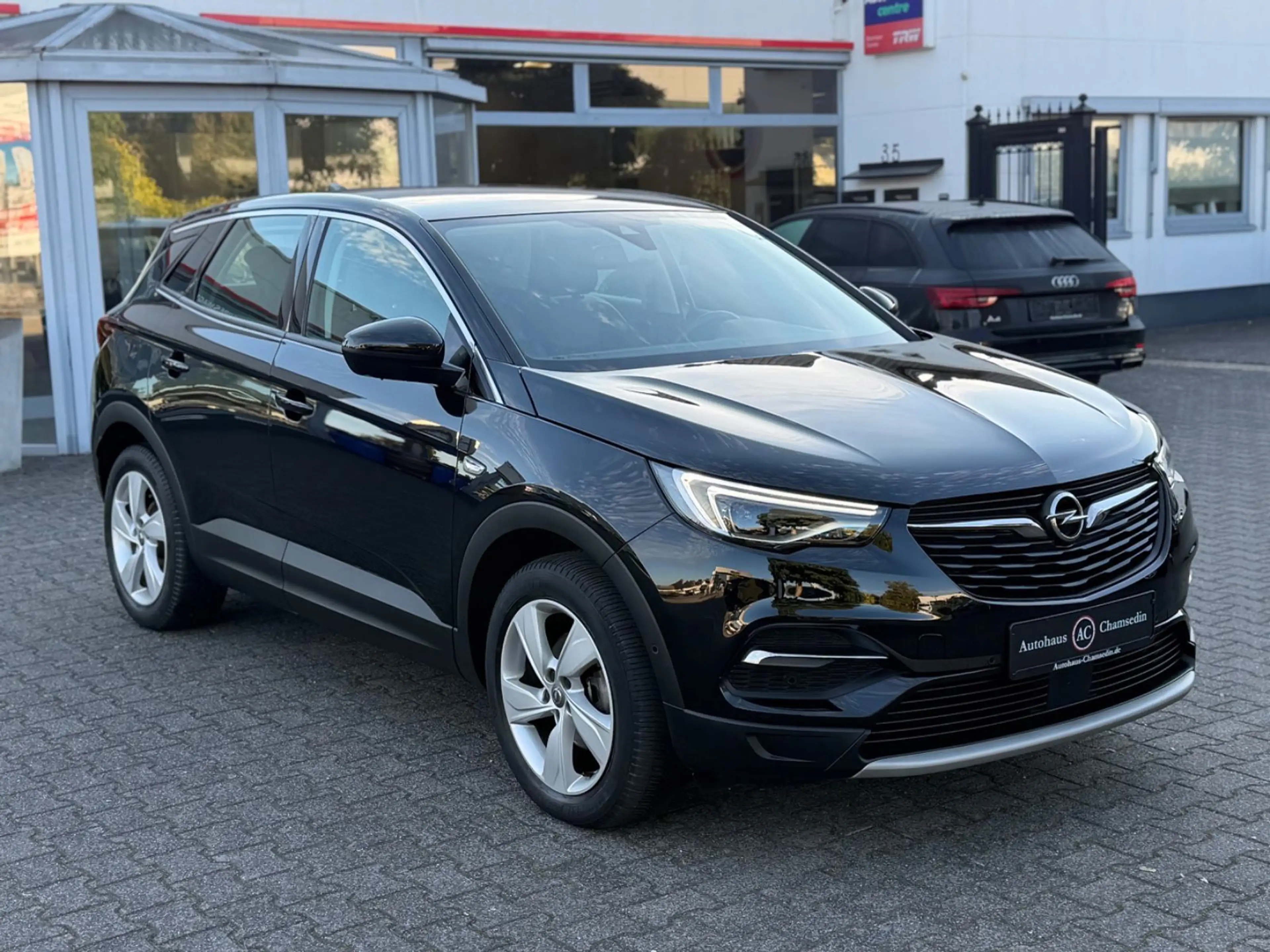 Opel Grandland X Innovation — photo 8
