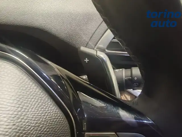 Peugeot 3008 view 15