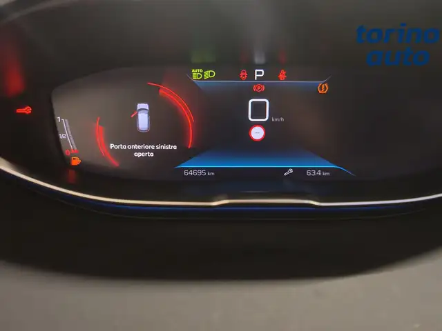 Peugeot 3008 view 11