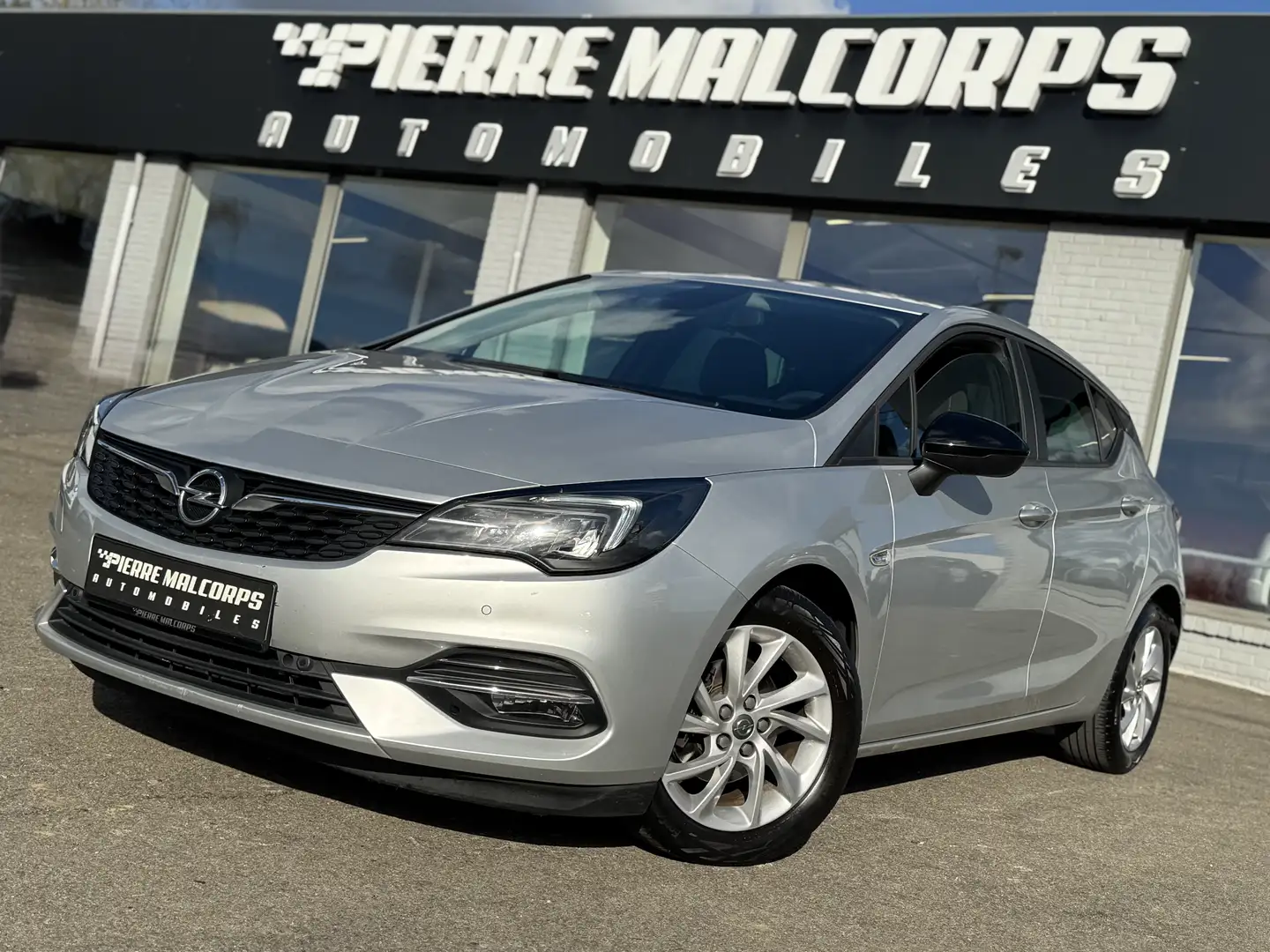 Opel Astra 1.2 Turbo EDITION Eu.6D / NAV / CARPLAY / CAMERA Zilver - 1