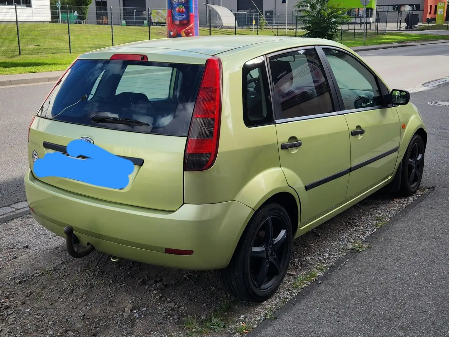 Ford Fiesta Fiesta 1.4 Viva Gelb - 2