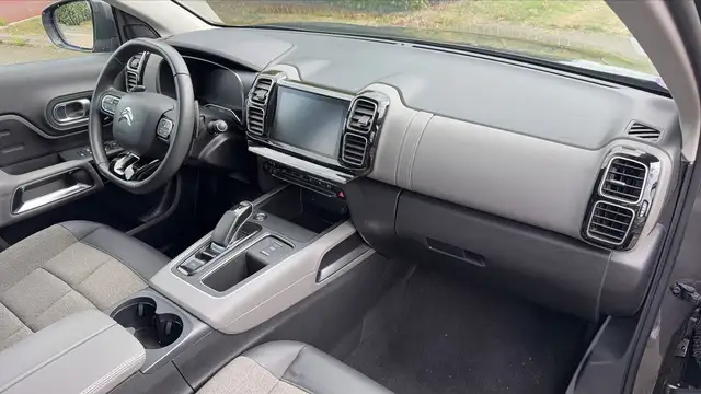 Citroen C5 Aircross view 10