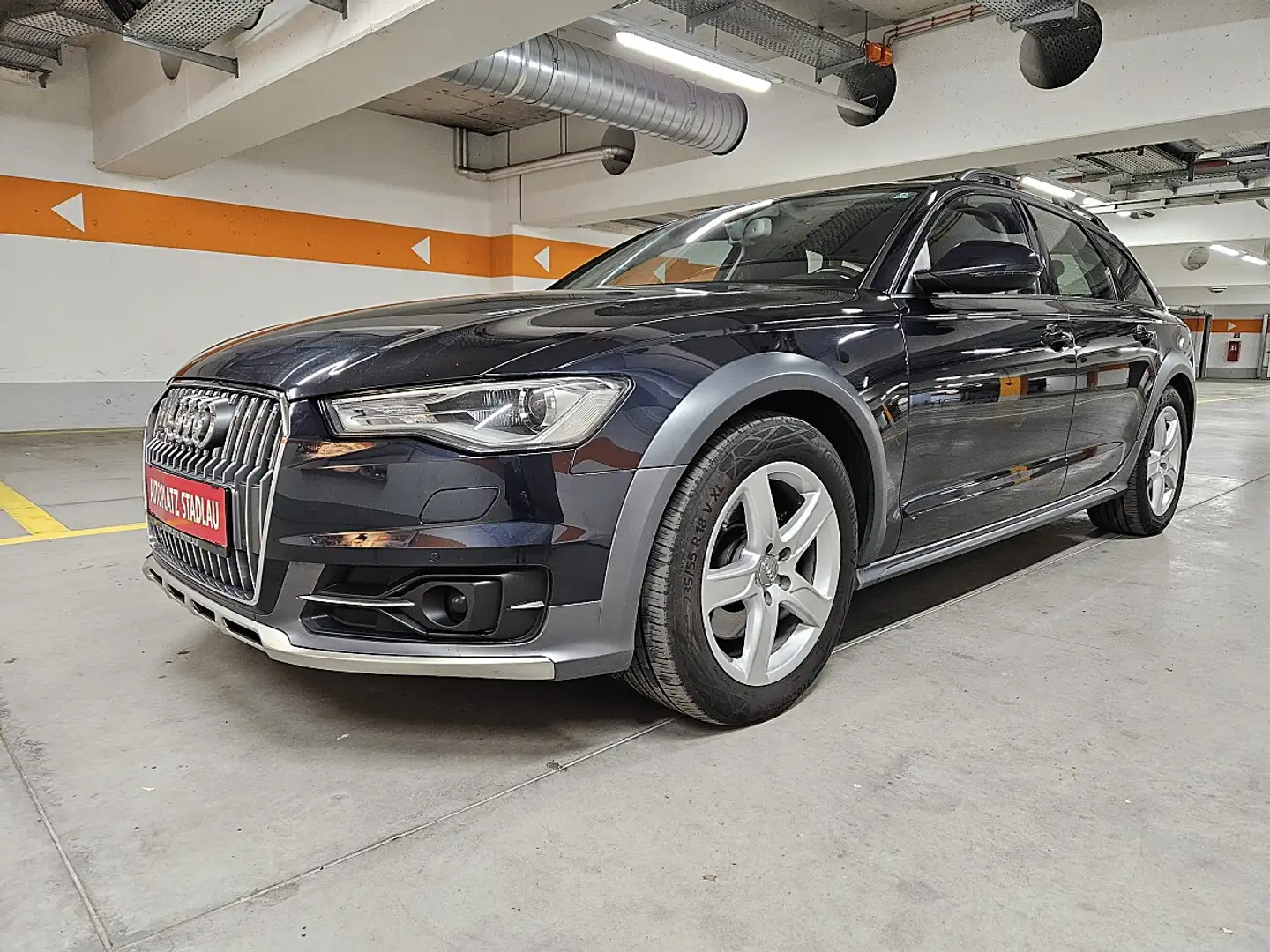 Audi A6 Avant 3,0 TDI clean Diesel Quattro S-tronic Blau - 1