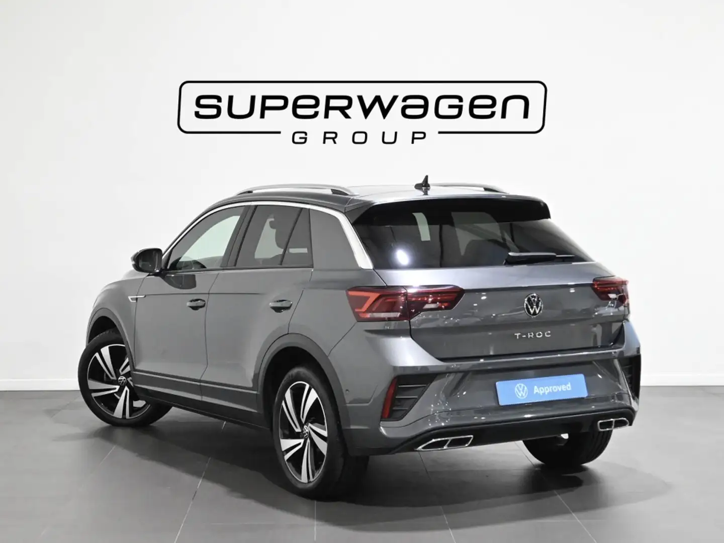 Volkswagen T-Roc 1.5 TSI R-Line kW DSG7 110KW Gris - 2