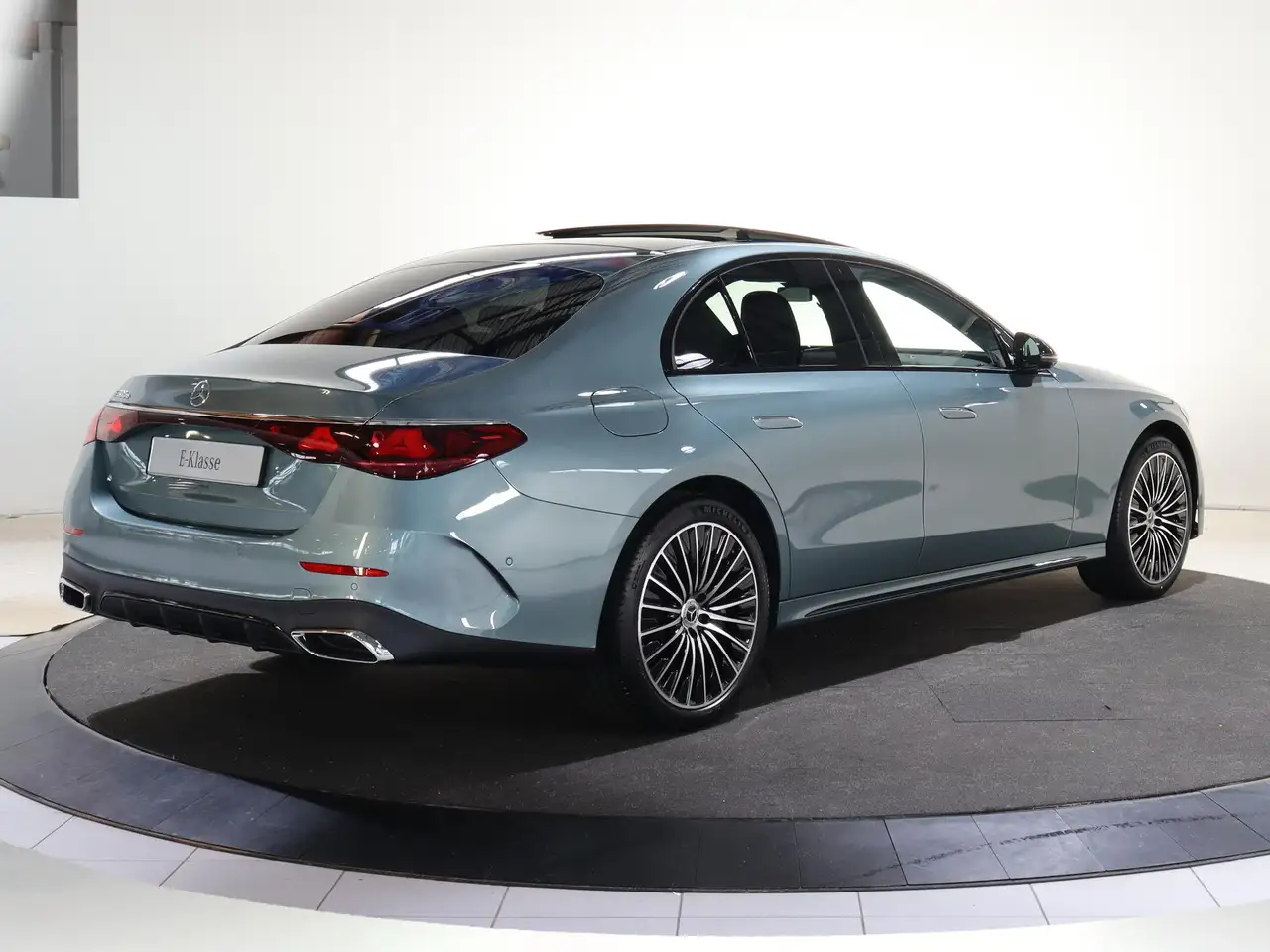 Mercedes-Benz E-Class 2026