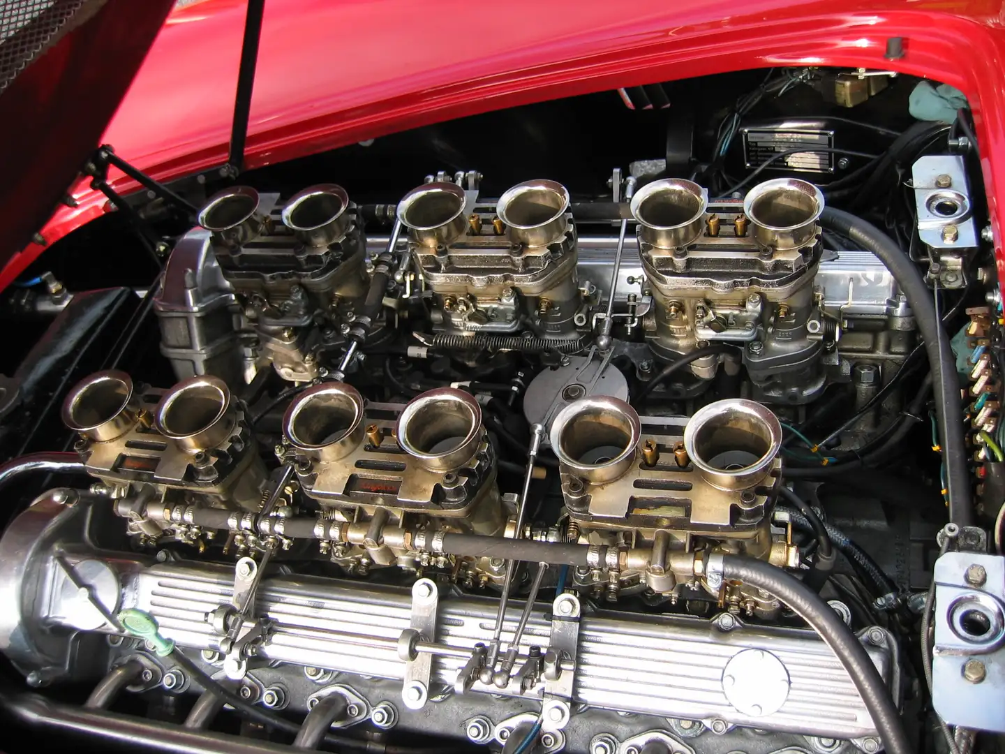 Jaguar E-Type V12 Červená - 1