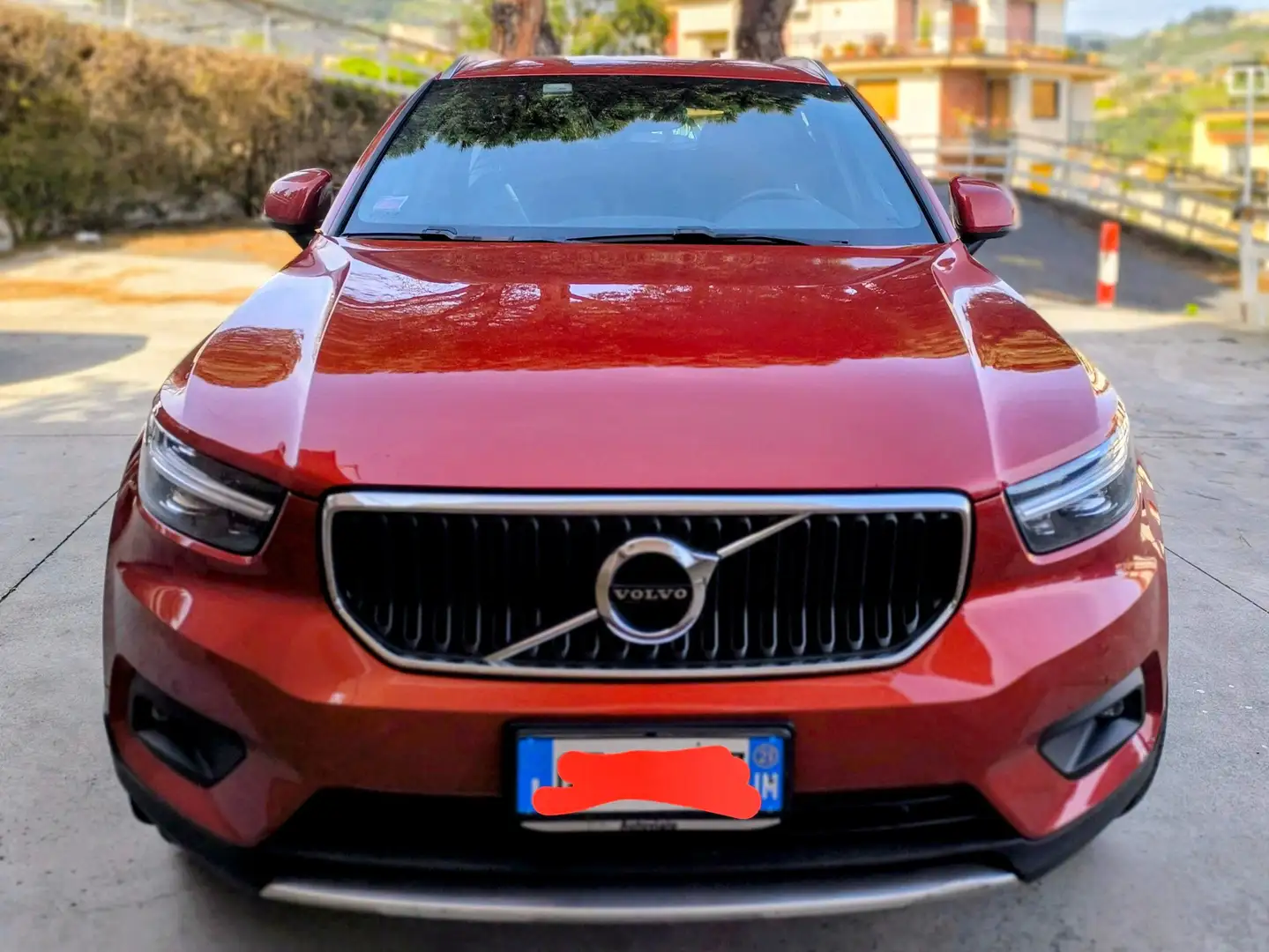 Volvo XC40 XC40 1.5 t2 Momentum Pro auto my21 Rosso - 1