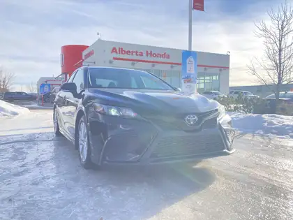 2024 Toyota Camry SE FWD