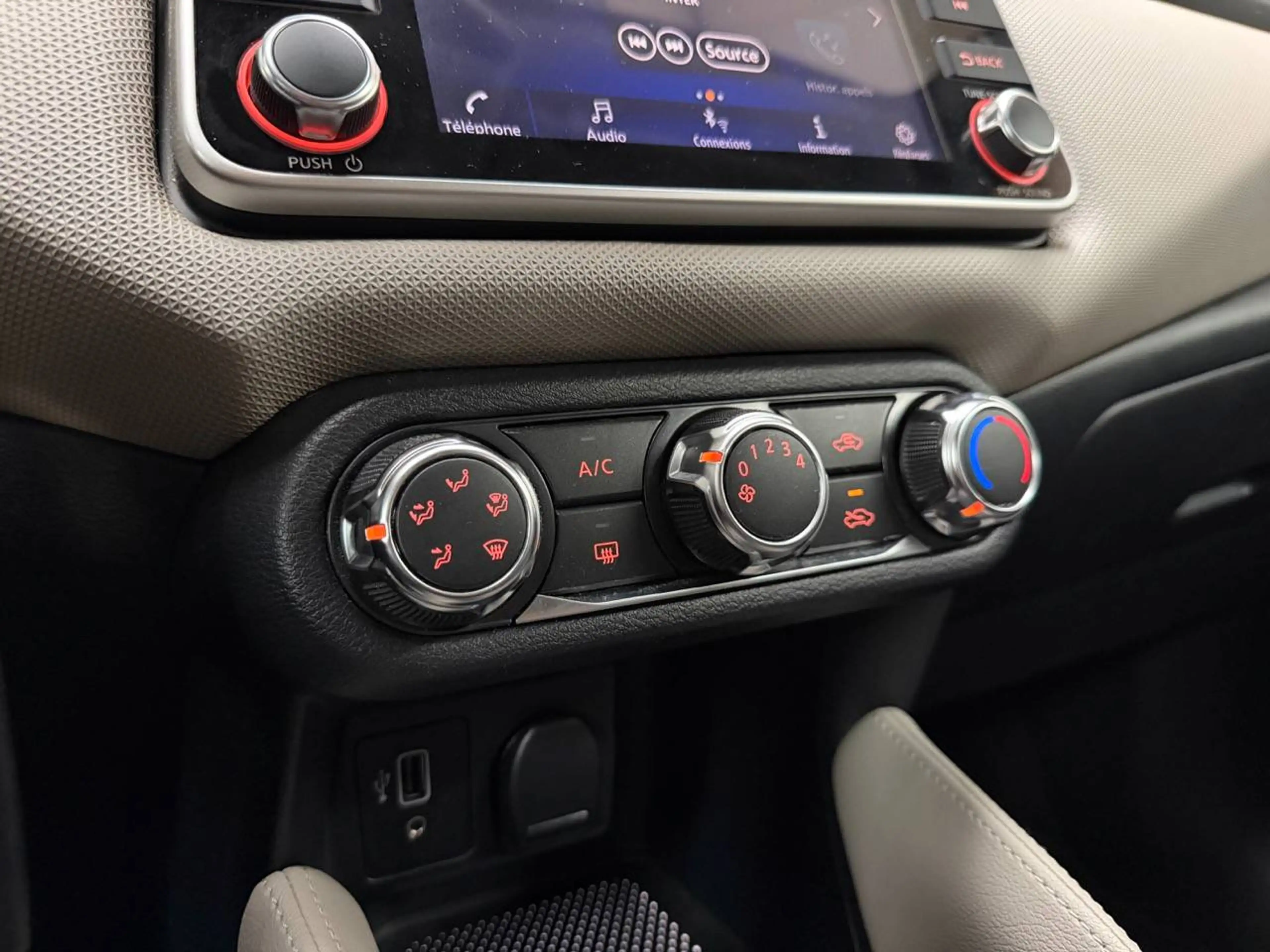 Nissan Micra Micra 1.0 IG-T Tekna — photo 14