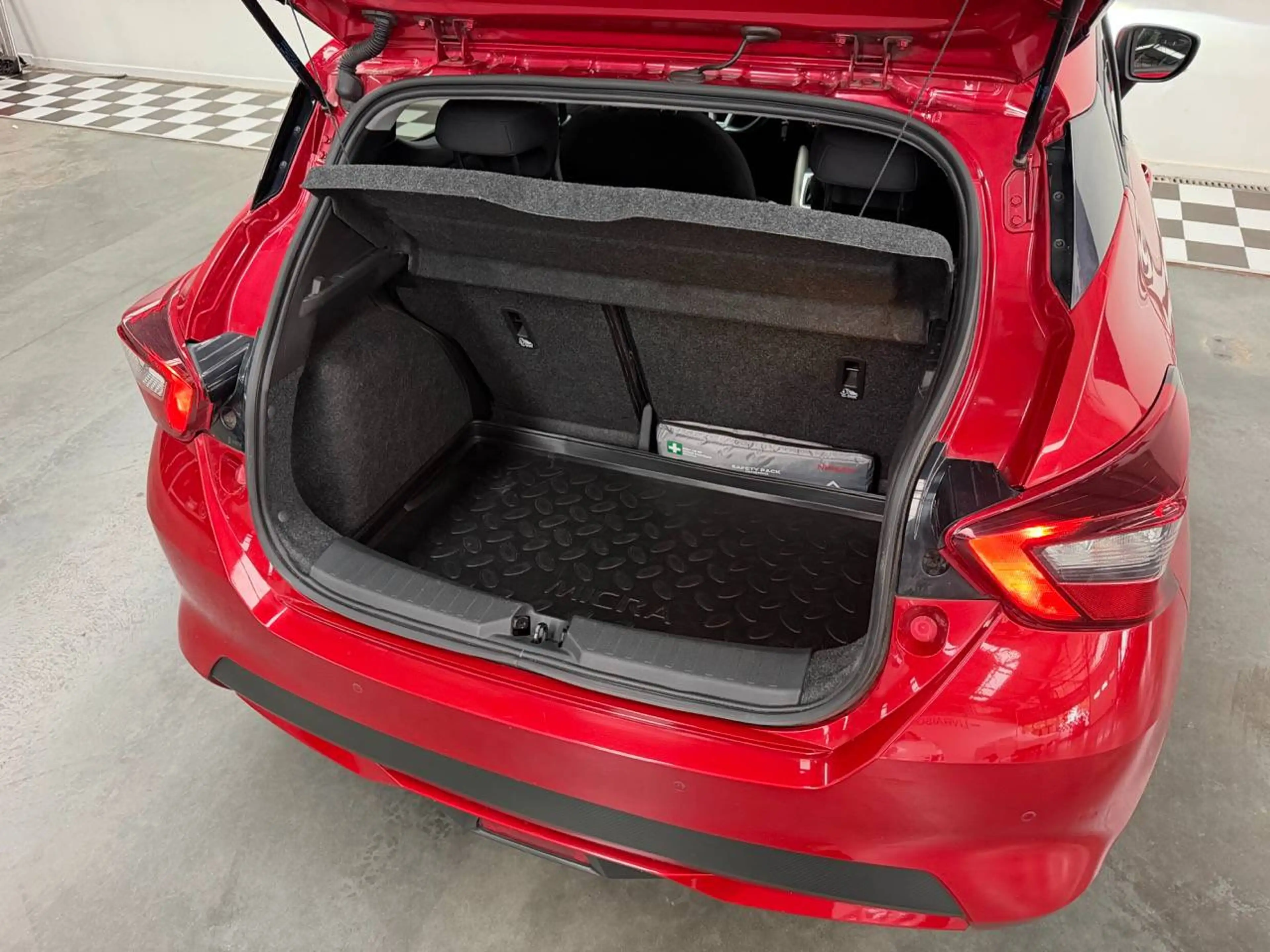Nissan Micra Micra 1.0 IG-T Tekna — photo 7