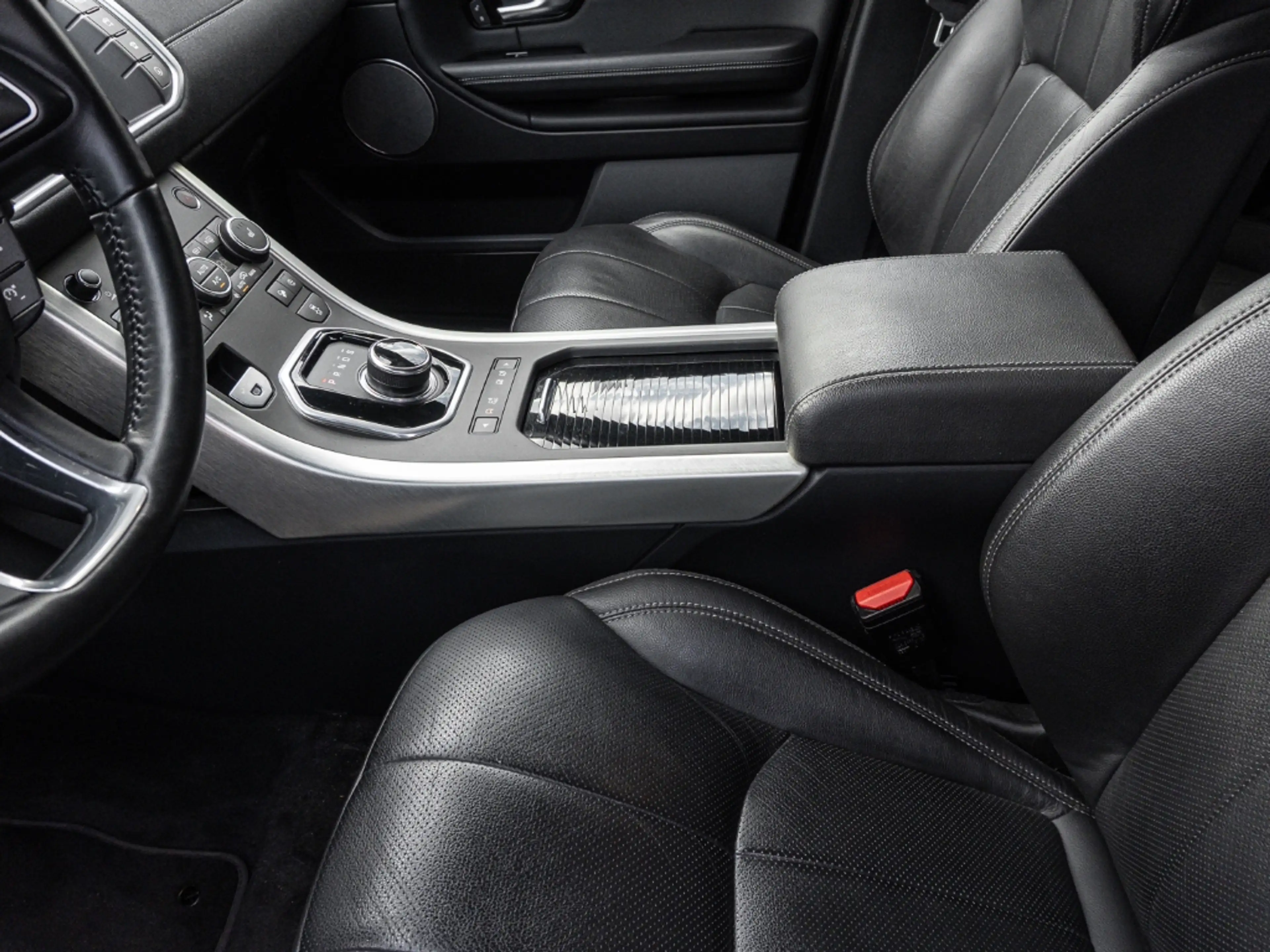Land Rover Range Rover Evoque SE Dynamic Navi Leder Soundsystem Bi-Xenon Sperrdi — photo 11