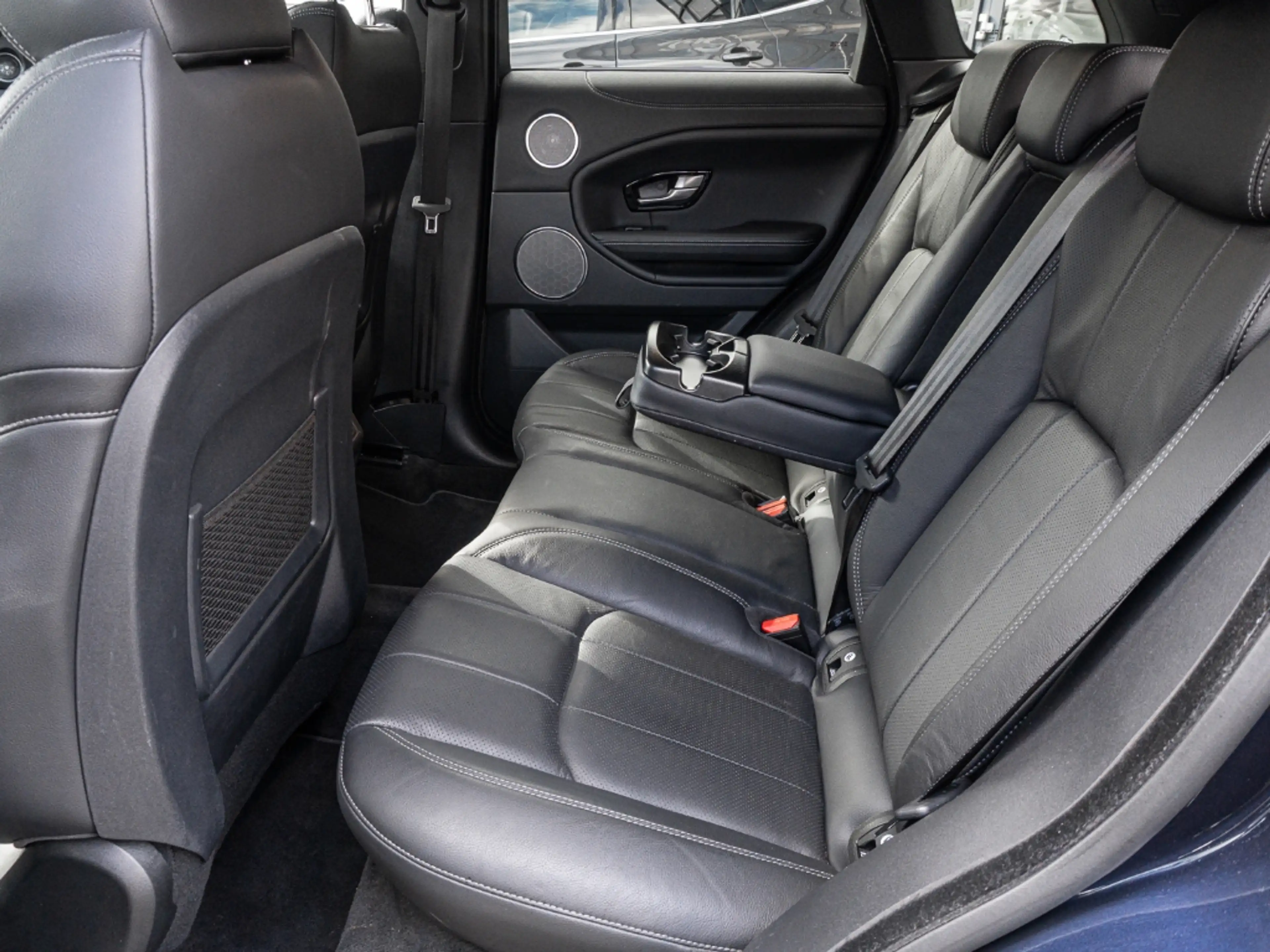 Land Rover Range Rover Evoque SE Dynamic Navi Leder Soundsystem Bi-Xenon Sperrdi — photo 13