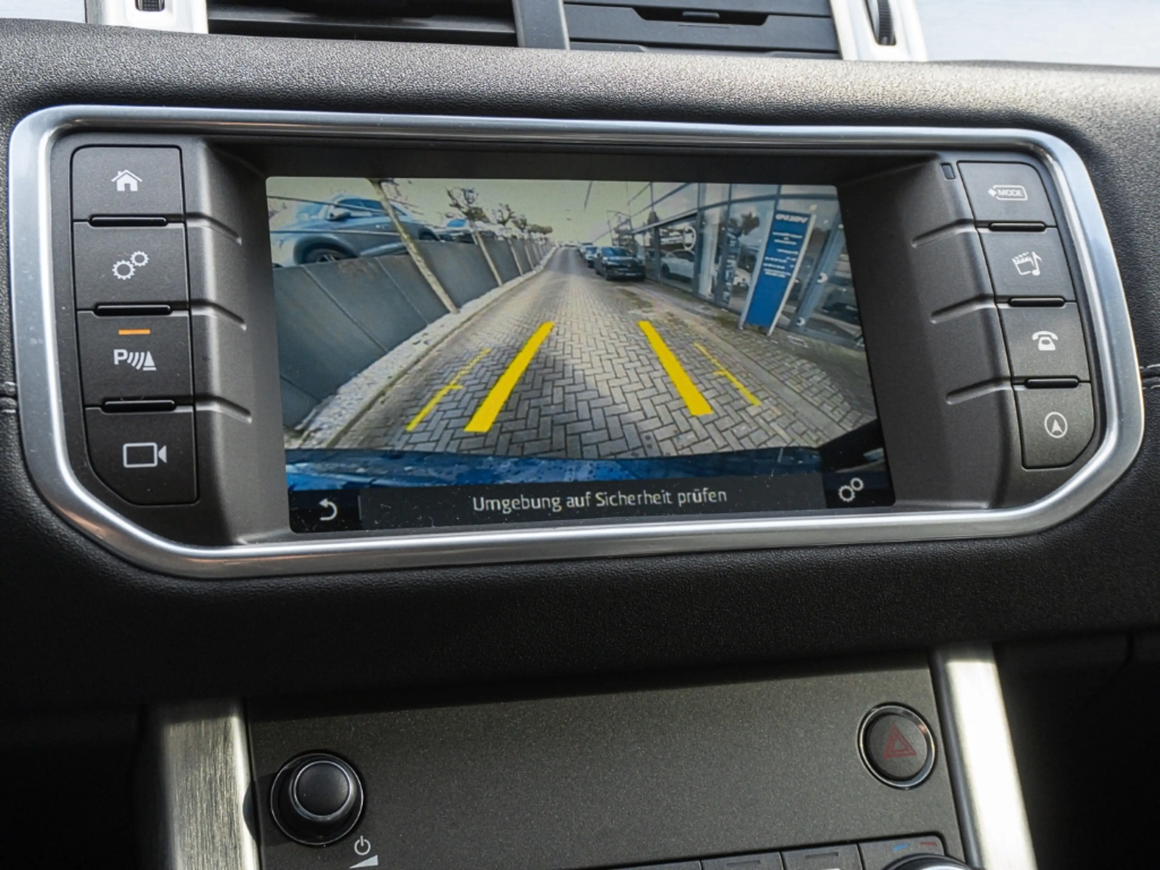 Land Rover Range Rover Evoque SE Dynamic Navi Leder Soundsystem Bi-Xenon Sperrdi — photo 9