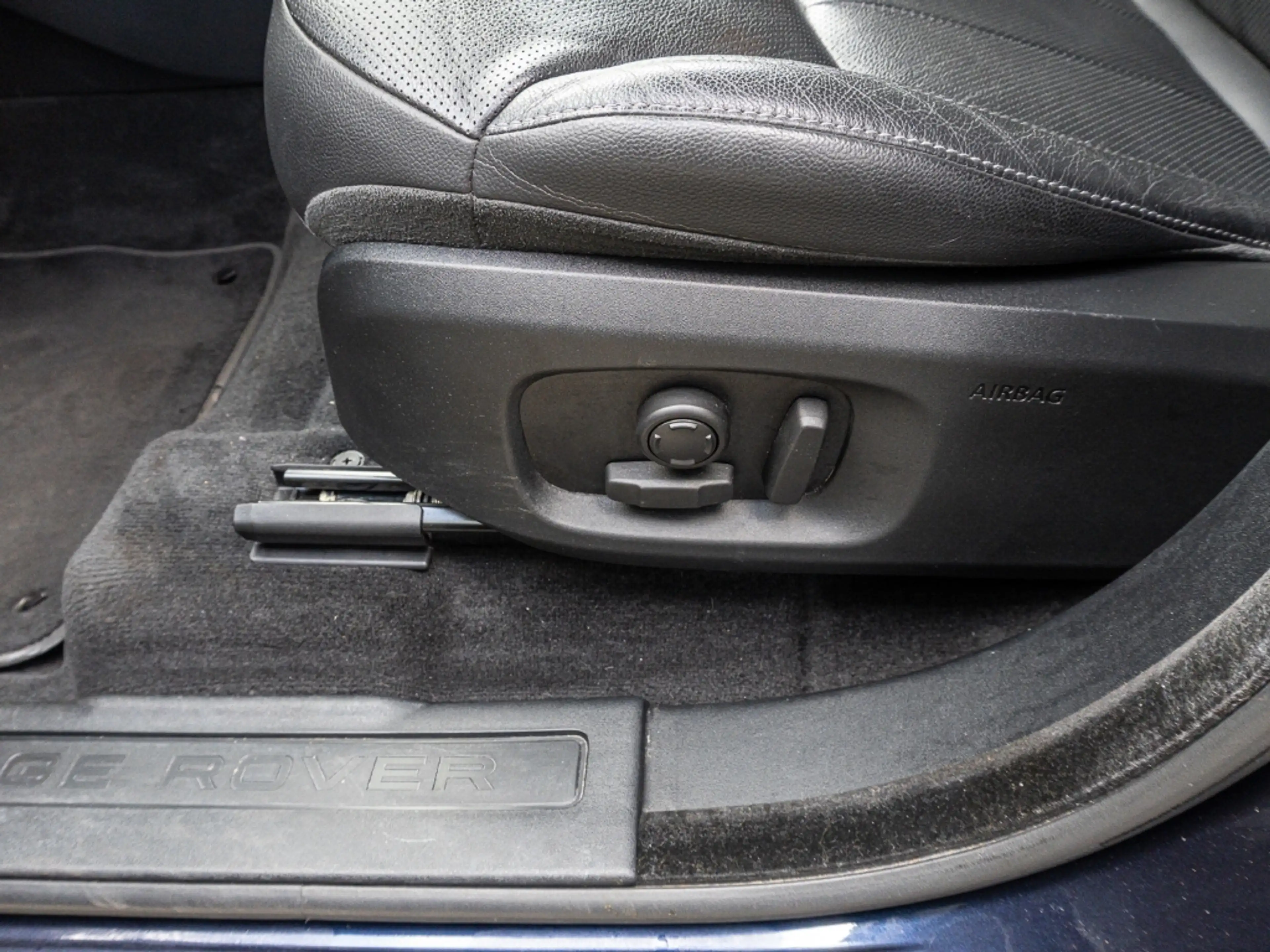 Land Rover Range Rover Evoque SE Dynamic Navi Leder Soundsystem Bi-Xenon Sperrdi — photo 12