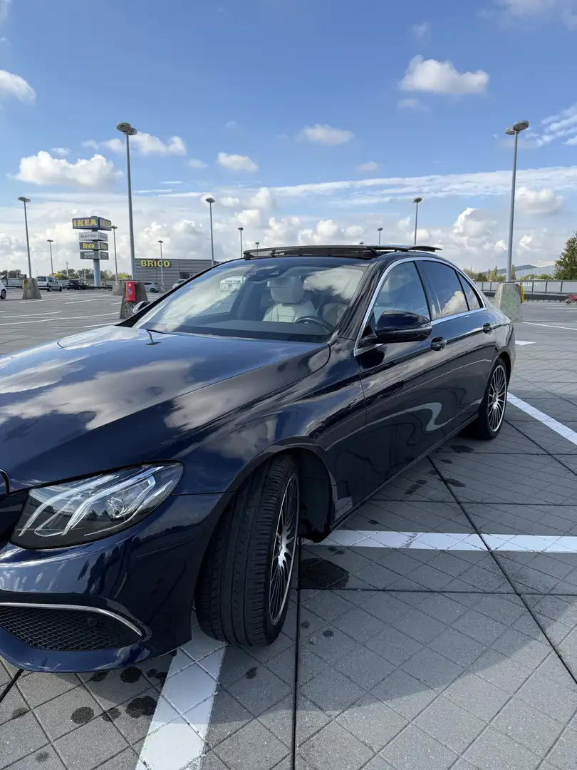 Mercedes-Benz E 220 d 9G-TRONIC - 2