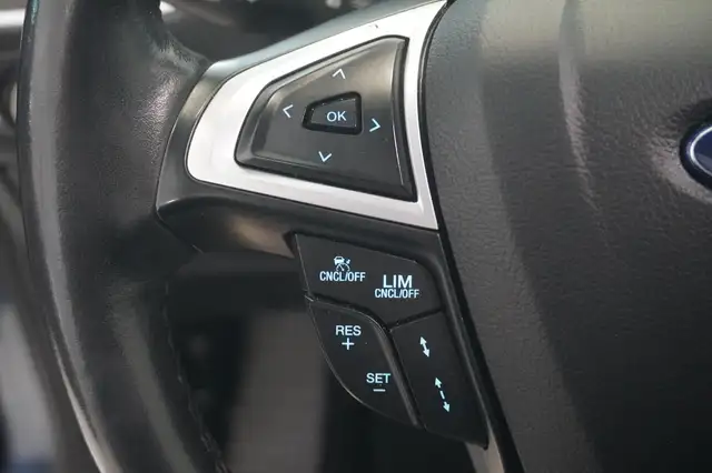 Ford Galaxy view 12