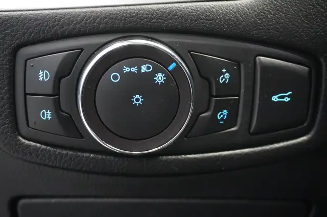 Ford Galaxy view 14