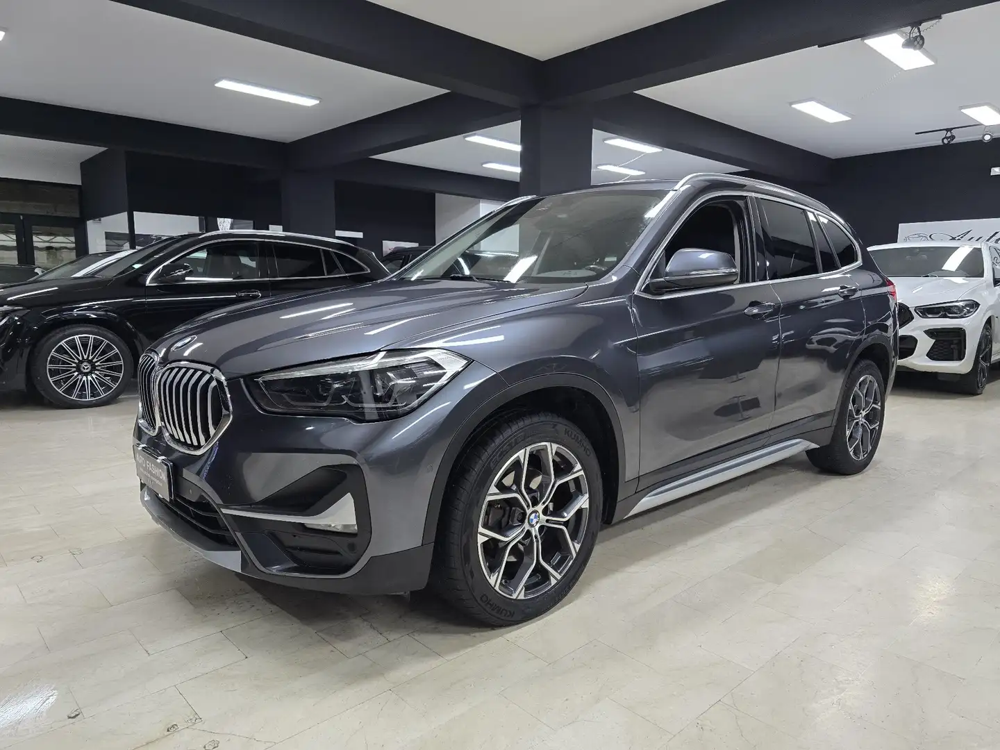 BMW X1 X1 F48 2020 sdrive18d Xline auto Grigio - 1