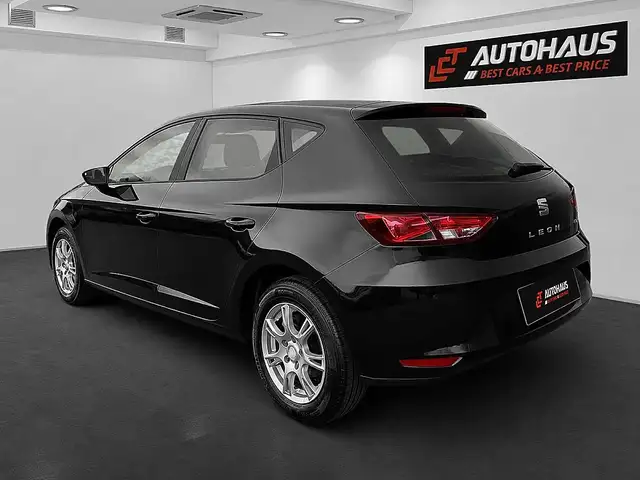 Seat Leon Leon view 3