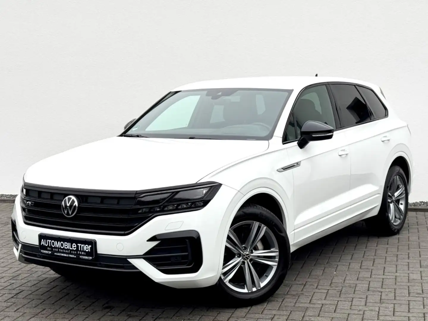 Volkswagen Touareg R-Line 3.0 TDI DSG 4Motion /IQ/LED/HUD White - 1