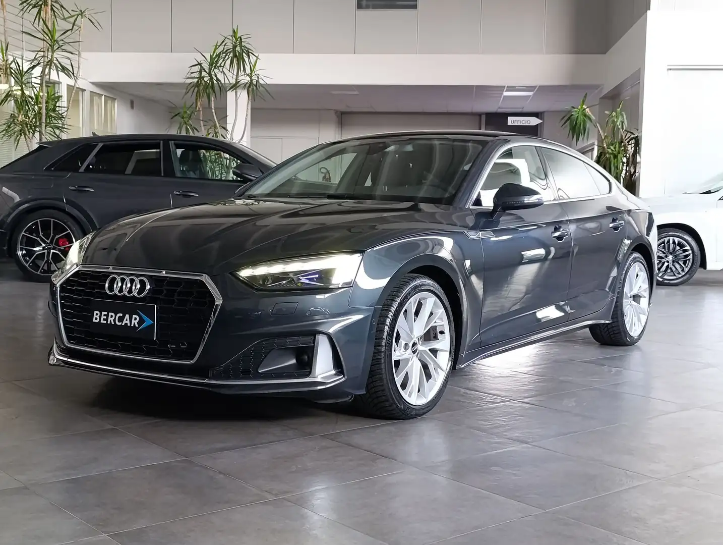 Audi A5 A5 SPB 40 g-tron S tronic Business Advanced Grigio - 1