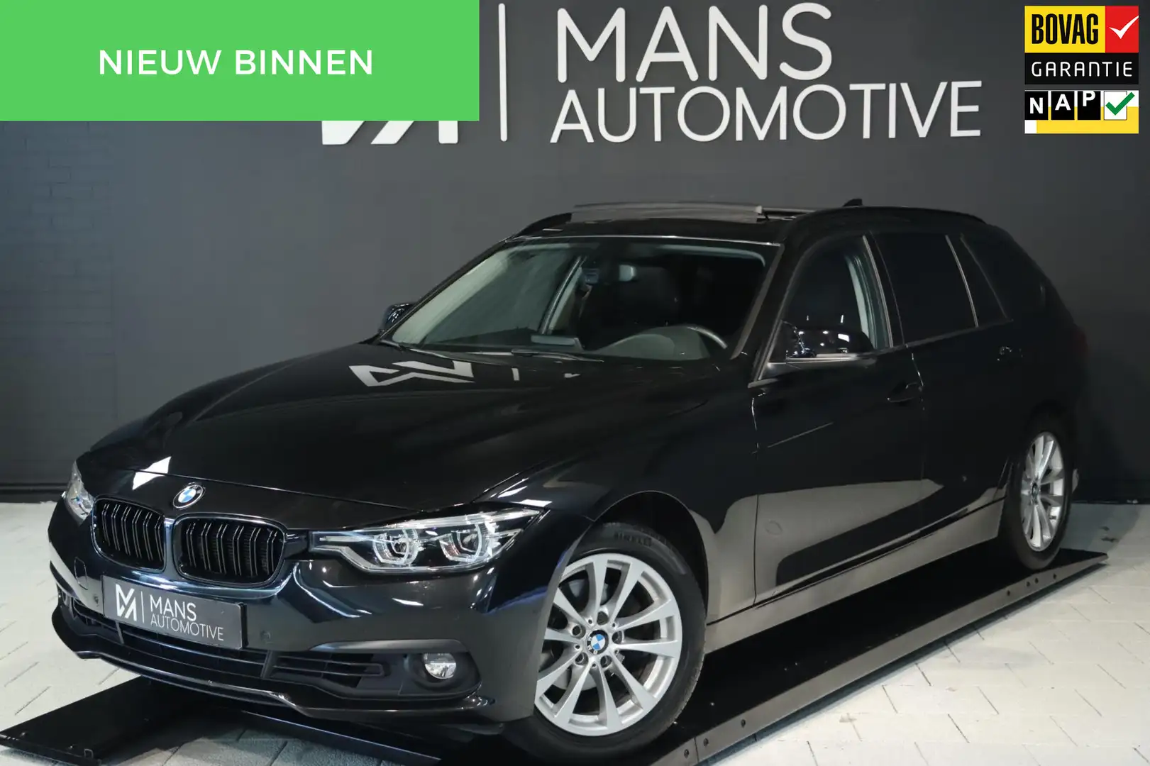 BMW 318 3-serie Touring 318i Sportline / PANODAK / LED / P Nero - 1