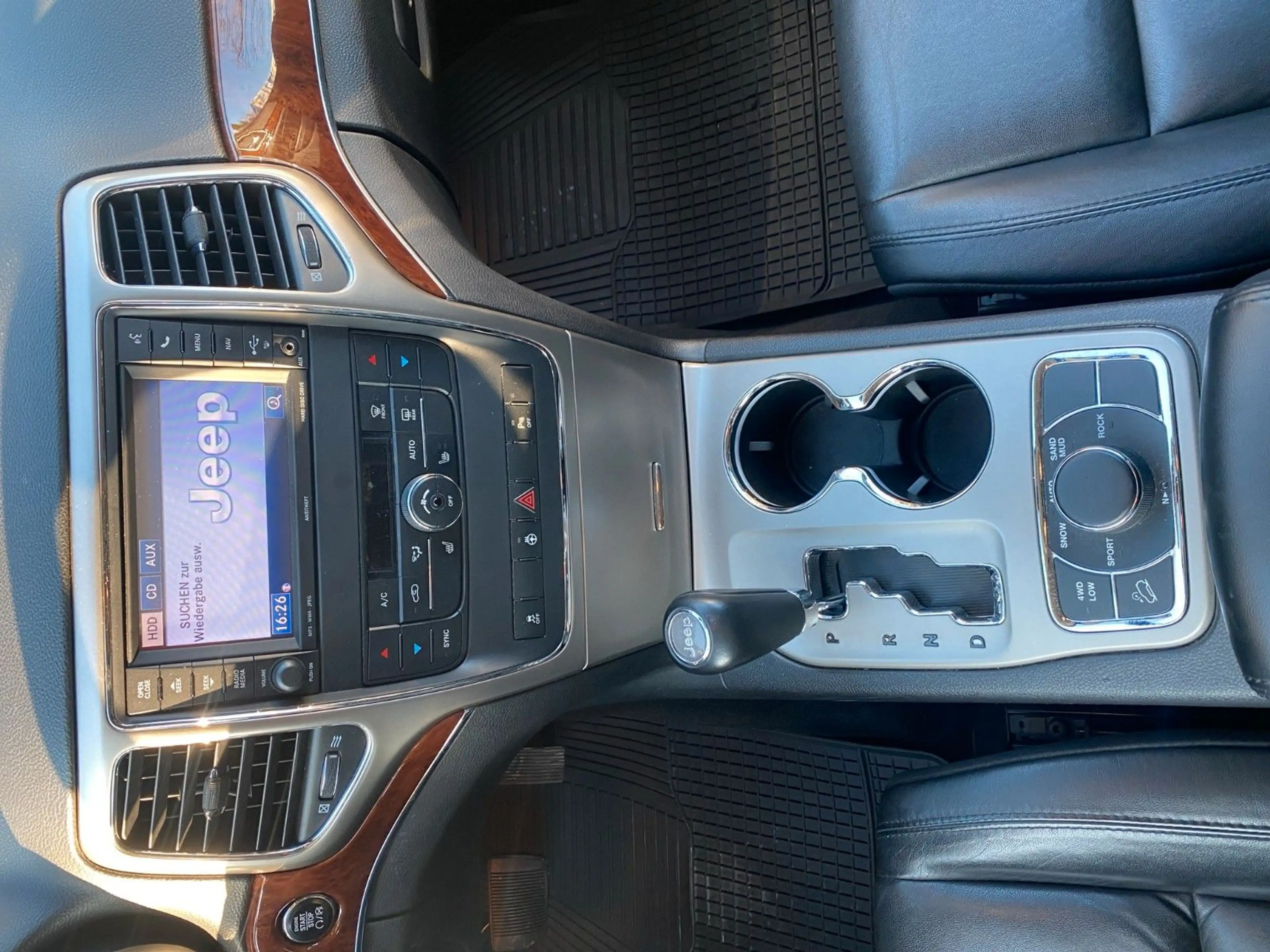 Jeep Grand Cherokee 3.0 CRD Limited 20 Zoll AHK — photo 15