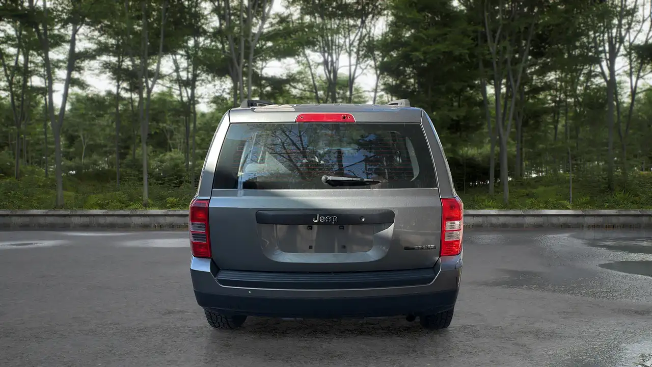 Jeep Patriot снимка Jeep Patriot