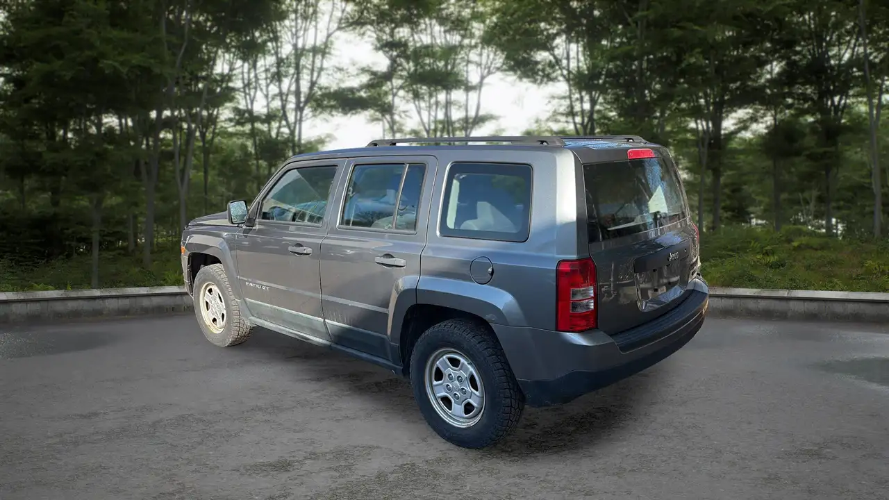 Jeep Patriot снимка Jeep Patriot
