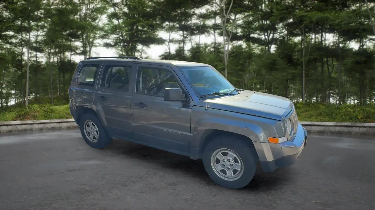 Jeep Patriot снимка Jeep Patriot