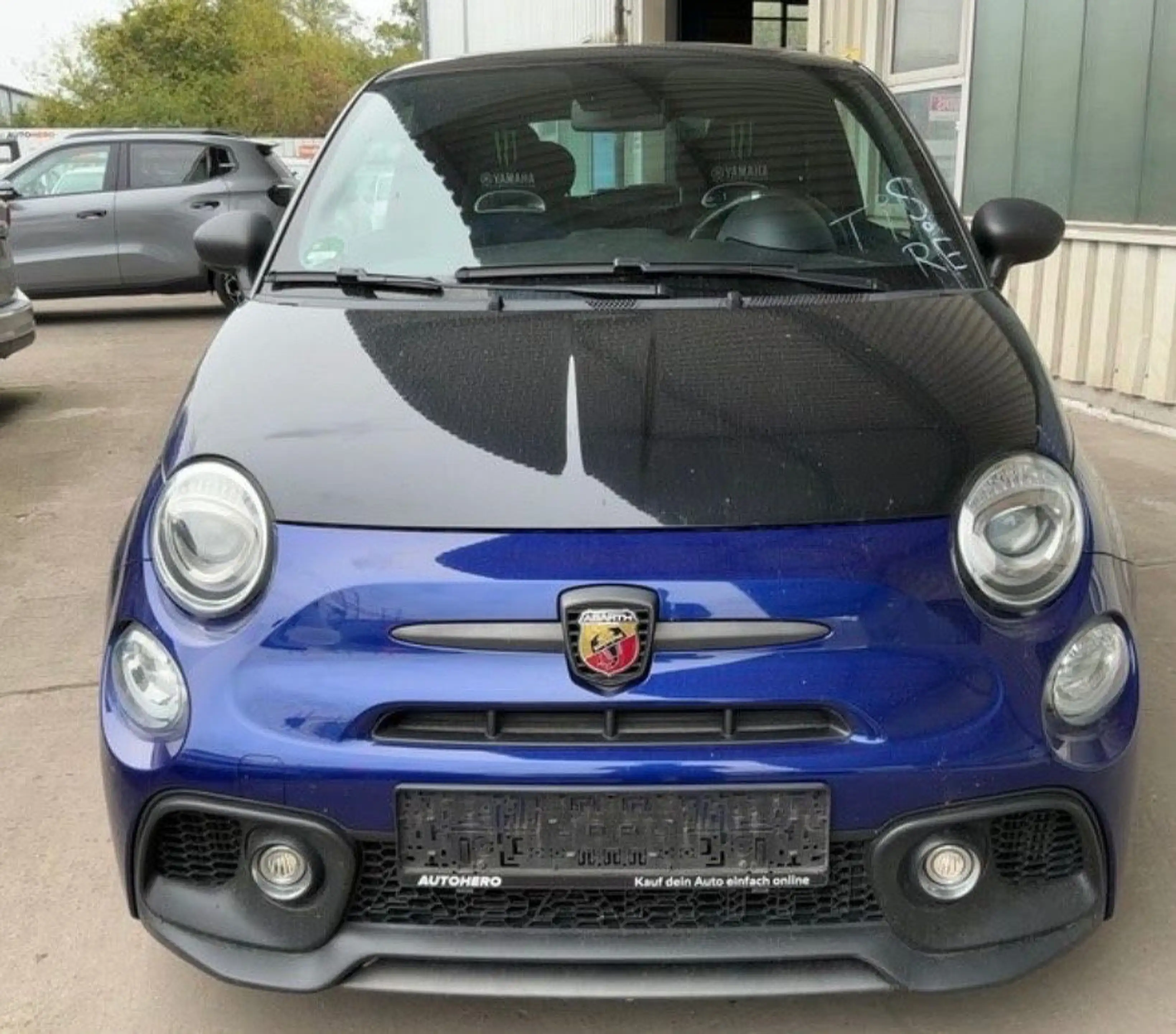 Abarth 595 1.4 T-Jet 16V MONSTER ENERGY YAMAHA Navi DAB — photo 2