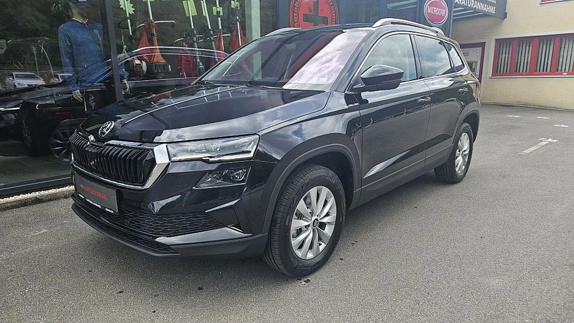 Skoda Karoq 2,0 TDI 4x4 DSG Sel**Voll**Matrix LED**WSS-Heiz... Nero - 2
