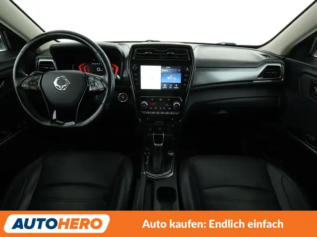 KGM Tivoli view 12