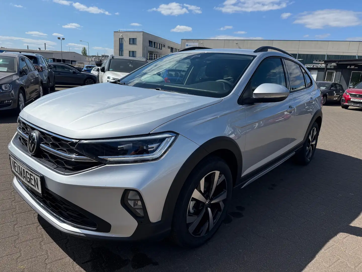 Volkswagen Taigo 1.0 TSI DSG/Kamera/Matrix/ExclusivePack Argento - 1