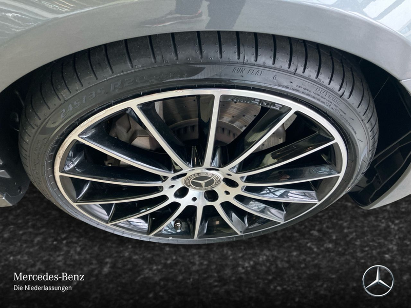 Mercedes-Benz E 400 d T 4M AMG+NIGHT+LED+STHZG+KAMERA+KEYLESS+9G — photo 6
