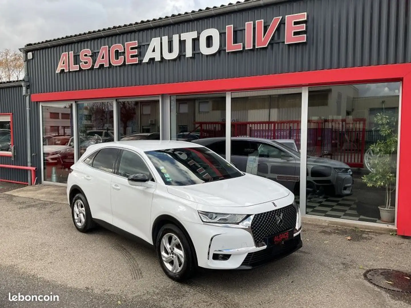 DS Automobiles DS 7 Crossback BLUEHDI 180CH BUSINESS AUTOMATIQUE Blanc - 1