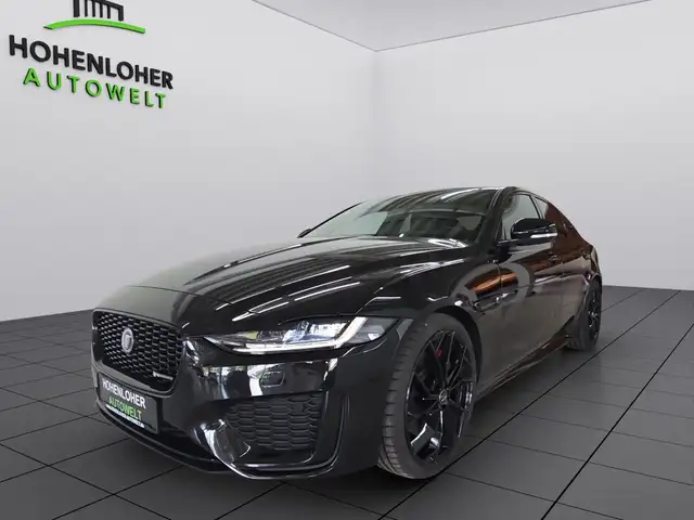 Jaguar XE P250 R-Dynamic Black *PANO*ACC*LED*RFK*