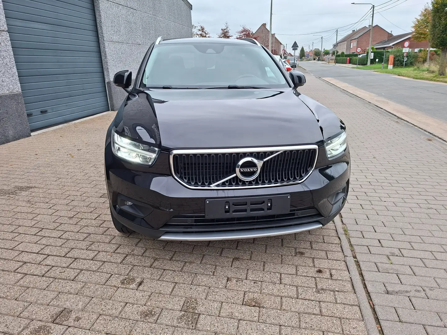 Volvo XC40 T2 AUTOMAAT ***LEDER GPS CAMERA*** Noir - 2