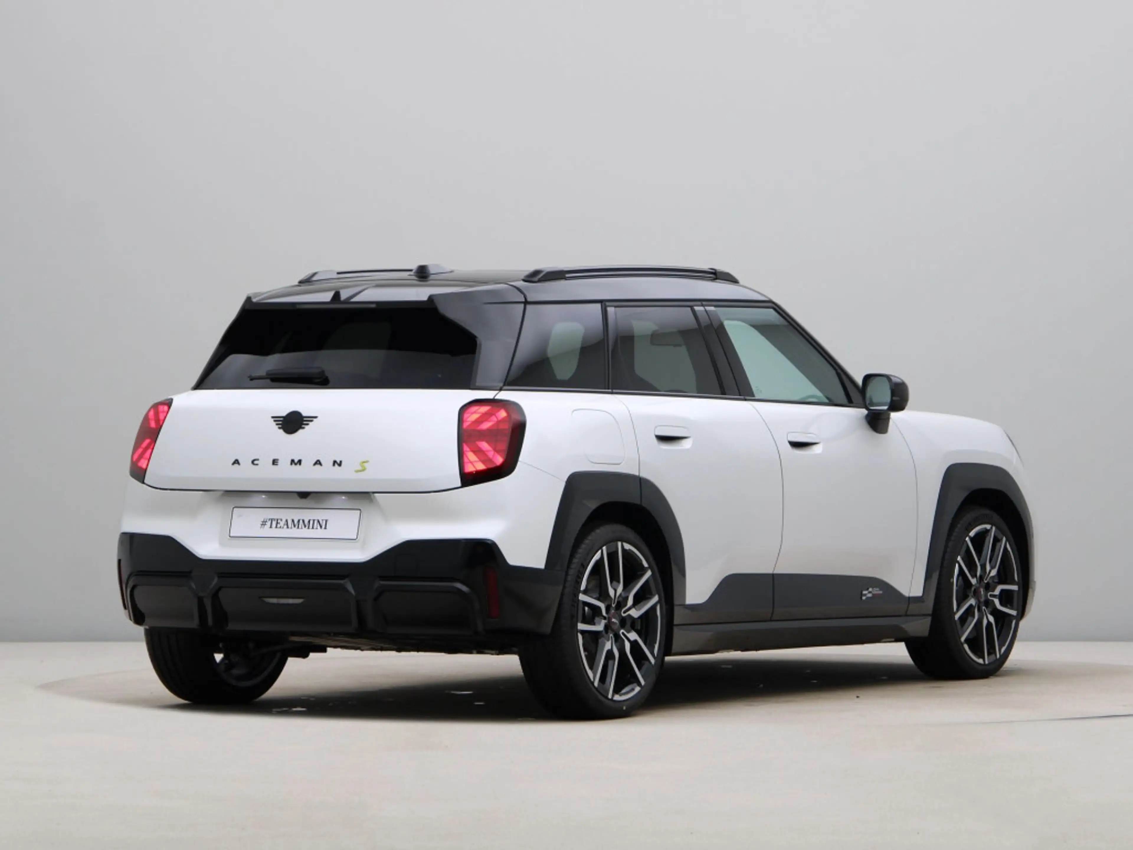 MINI Aceman SE John Cooper Works Pakket XL PRIVATE LEASE EUR 6 — photo 5