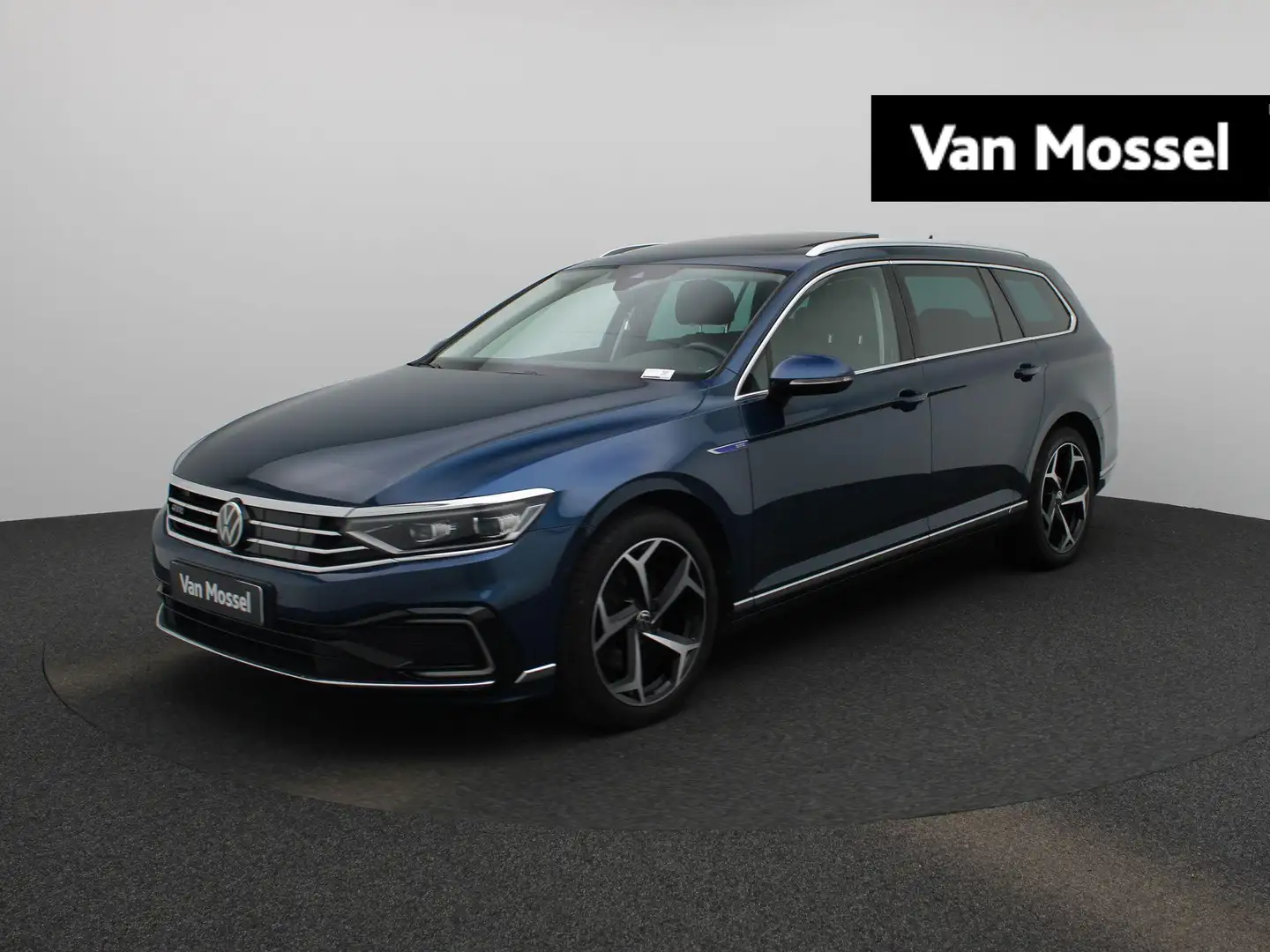Volkswagen Passat Variant 1.4 TSI PHEV GTE Business 218 PK | Automaat | Plug Bleu - 1