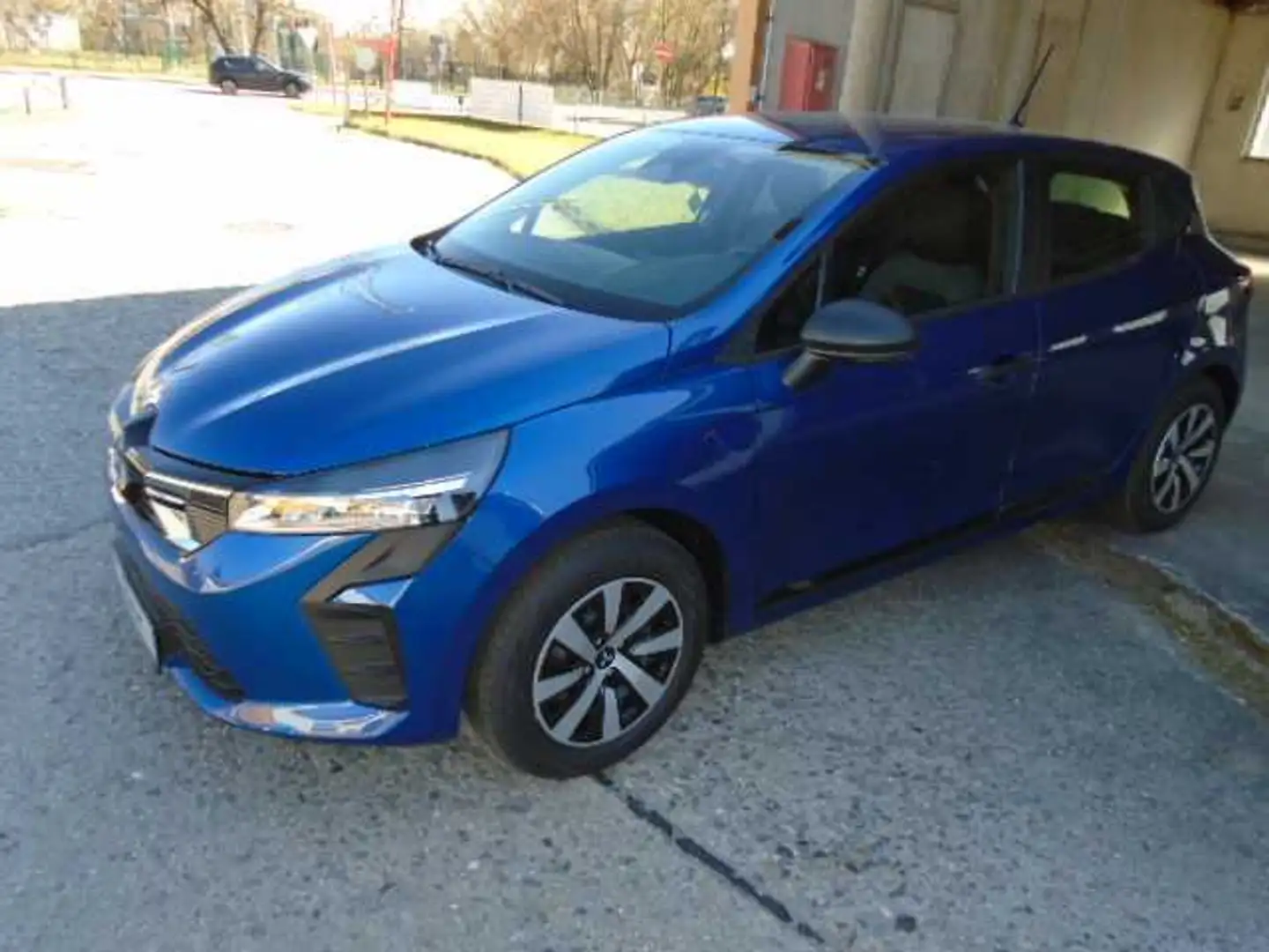 Mitsubishi Colt BASIS 1.0 Benziner 5-Gang Azul - 2
